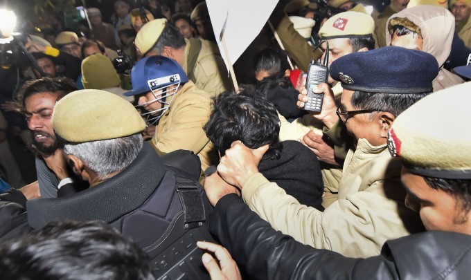 Student Protests Across Country Over JNU Violence Student Protests Across Country Over JNU Violence