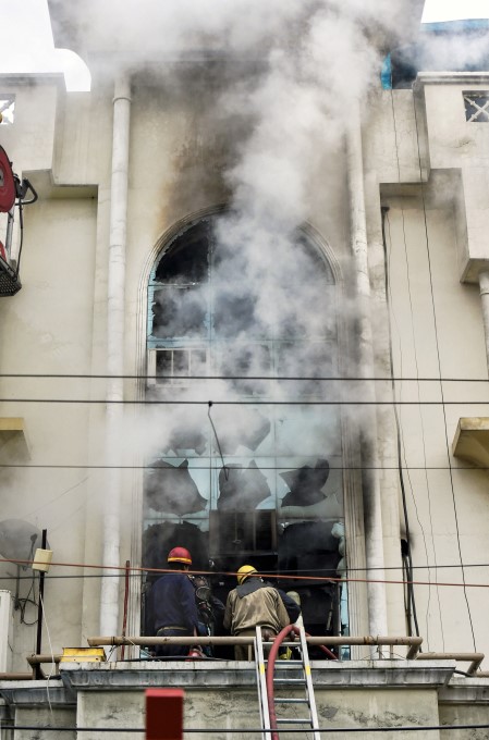 Fire Breaks Out At A Paper Factory In Delhi Fire Breaks Out At A Paper Factory In Delhi