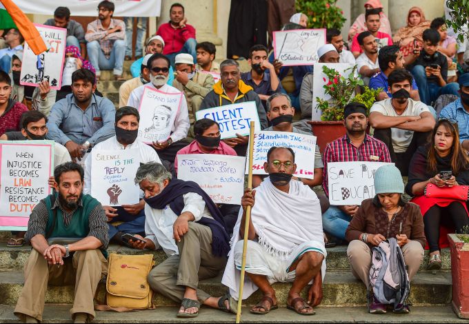 News In Photos (16 January 2020) | Photos Of Top News Today - Oneindia Gallery News In Photos (16 January 2020) | Photos Of Top News Today - Oneindia Gallery