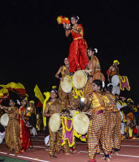 News In Photos (2 January 2020) | Photos Of Top News Today - Oneindia Gallery News In Photos (2 January 2020) | Photos Of Top News Today - Oneindia Gallery