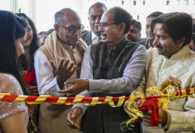 News In Photos (4 January 2020) | Photos Of Top News Today - Oneindia Gallery News In Photos (4 January 2020) | Photos Of Top News Today - Oneindia Gallery