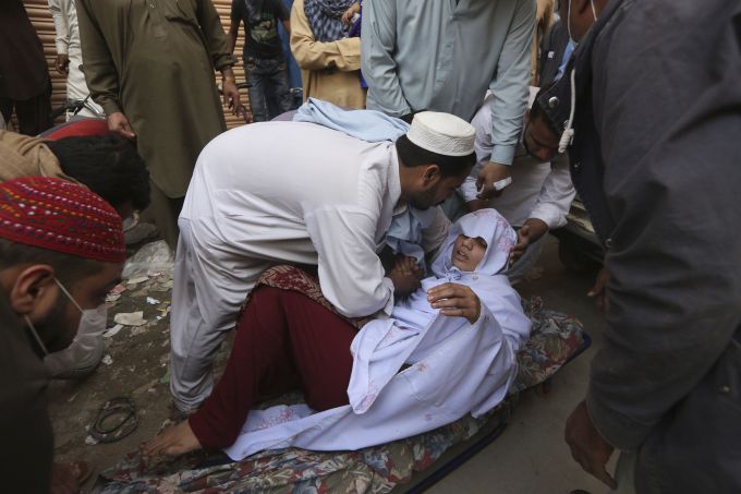 News In Photos (18 February 2020) | Photos Of Top News Today - Oneindia Gallery News In Photos (18 February 2020) | Photos Of Top News Today - Oneindia Gallery