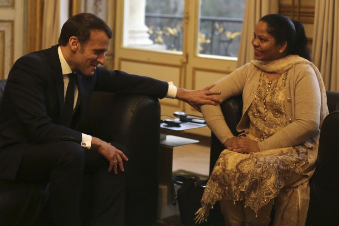 News In Photos (28 February 2020) | Photos Of Top News Today - Oneindia Gallery News In Photos (28 February 2020) | Photos Of Top News Today - Oneindia Gallery
