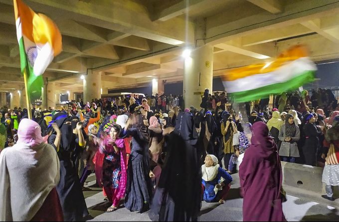 News In Photos (22 February 2020) | Photos Of Top News Today - Oneindia Gallery News In Photos (22 February 2020) | Photos Of Top News Today - Oneindia Gallery