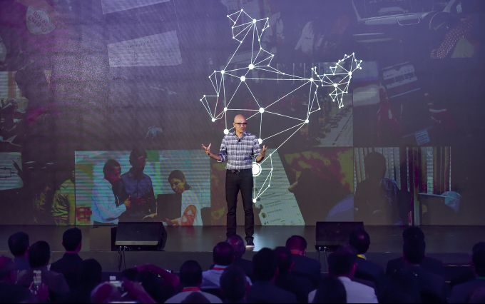 News in Photos (25 February 2020) | Photos of Top News Today - Oneindia Gallery