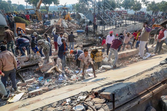 News In Photos (8 February 2020) | Photos Of Top News Today - Oneindia Gallery News In Photos (8 February 2020) | Photos Of Top News Today - Oneindia Gallery