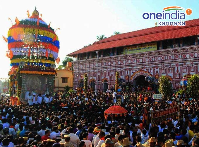 ಅದ್ಧೂರಿಯಾಗಿ ನಡೆದ ಶಿರಸಿ ಮಾರಿಕಾಂಬಾ ರಥೋತ್ಸವ ಅದ್ಧೂರಿಯಾಗಿ ನಡೆದ ಶಿರಸಿ ಮಾರಿಕಾಂಬಾ ರಥೋತ್ಸವ