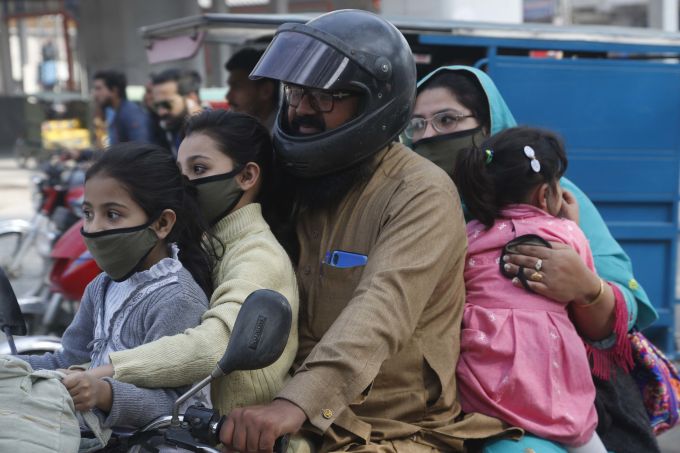 News In Photos (16 March 2020) | Photos Of Top News Today - Oneindia Gallery News In Photos (16 March 2020) | Photos Of Top News Today - Oneindia Gallery