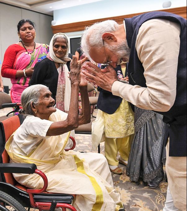 News In Photos (8 March 2020) | Photos Of Top News Today - Oneindia Gallery News In Photos (8 March 2020) | Photos Of Top News Today - Oneindia Gallery