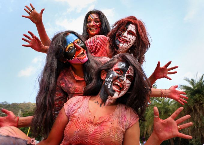 News In Photos (10 March 2020) | Photos Of Top News Today - Oneindia Gallery News In Photos (10 March 2020) | Photos Of Top News Today - Oneindia Gallery
