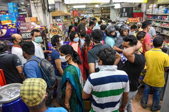 News In Photos (24 March 2020) | Photos Of Top News Today - Oneindia Gallery News In Photos (24 March 2020) | Photos Of Top News Today - Oneindia Gallery