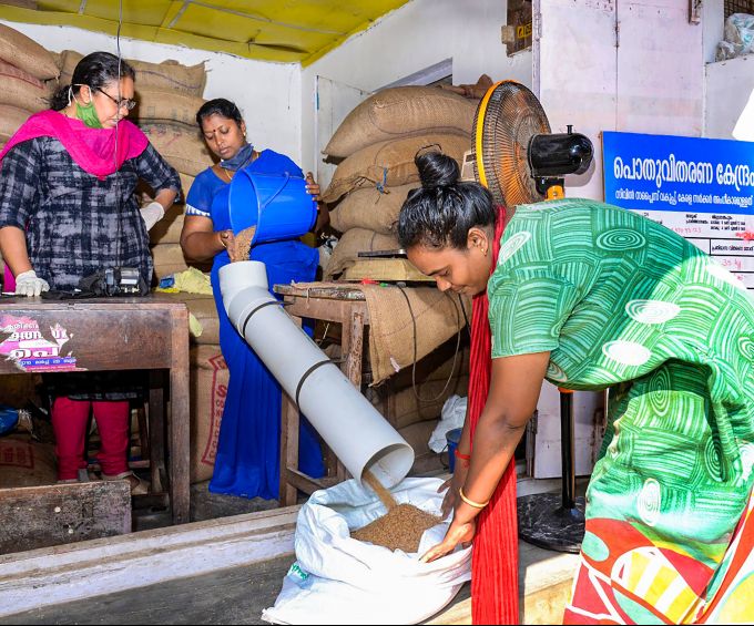 News In Photos (27 March 2020) | Photos Of Top News Today - Oneindia Gallery News In Photos (27 March 2020) | Photos Of Top News Today - Oneindia Gallery