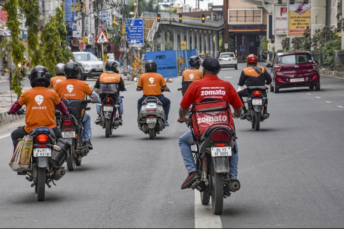 News In Photos (31 March 2020) | Photos Of Top News Today - Oneindia Gallery News In Photos (31 March 2020) | Photos Of Top News Today - Oneindia Gallery