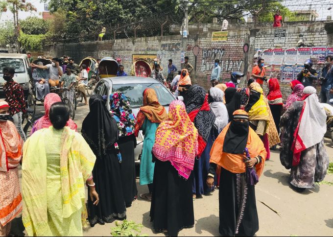 News In Photos (16 April 2020) | Photos Of Top News Today - Oneindia Gallery News In Photos (16 April 2020) | Photos Of Top News Today - Oneindia Gallery