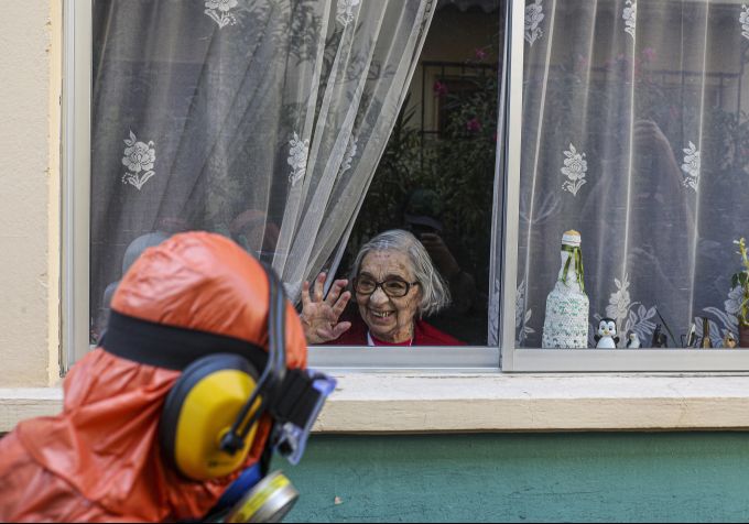 News In Photos (20 April 2020) | Photos Of Top News Today - Oneindia Gallery News In Photos (20 April 2020) | Photos Of Top News Today - Oneindia Gallery