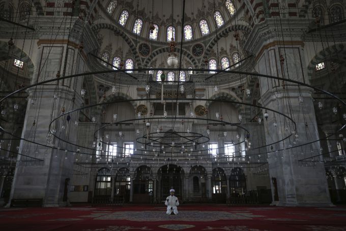 News In Photos (24 April 2020) | Photos Of Top News Today - Oneindia Gallery News In Photos (24 April 2020) | Photos Of Top News Today - Oneindia Gallery