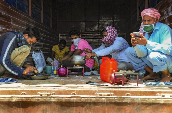 Life On Coronavirus Lockdown Across India Life On Coronavirus Lockdown Across India