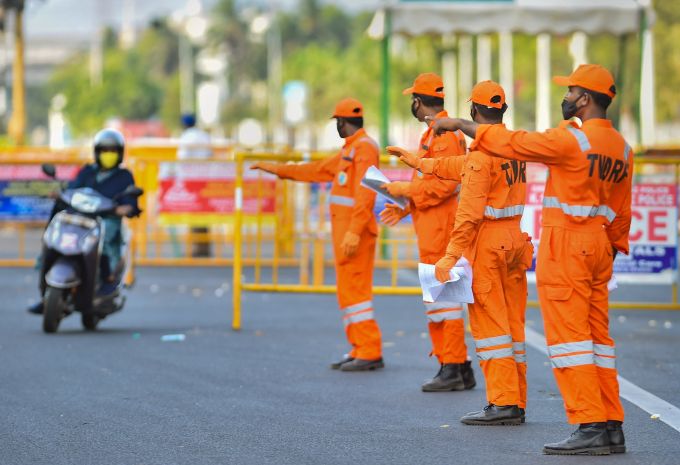 News In Photos (8 April 2020) | Photos Of Top News Today - Oneindia Gallery News In Photos (8 April 2020) | Photos Of Top News Today - Oneindia Gallery