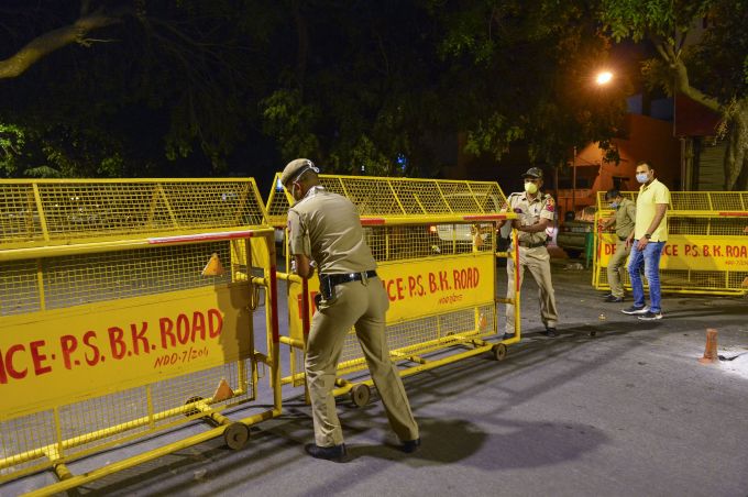 News In Photos (8 April 2020) | Photos Of Top News Today - Oneindia Gallery News In Photos (8 April 2020) | Photos Of Top News Today - Oneindia Gallery