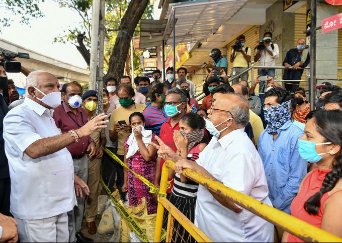 News In Photos (12 April 2020) | Photos Of Top News Today - Oneindia Gallery News In Photos (12 April 2020) | Photos Of Top News Today - Oneindia Gallery