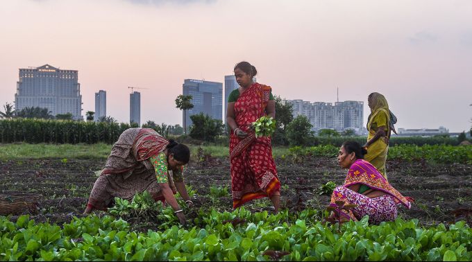 News In Photos (13 April 2020) | Photos Of Top News Today - Oneindia Gallery News In Photos (13 April 2020) | Photos Of Top News Today - Oneindia Gallery