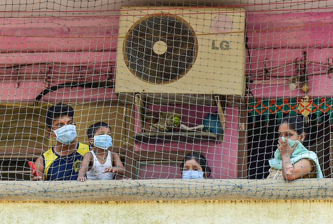 News In Photos (17 April 2020) | Photos Of Top News Today - Oneindia Gallery News In Photos (17 April 2020) | Photos Of Top News Today - Oneindia Gallery