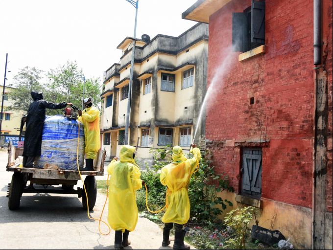 News In Photos (19 April 2020) | Photos Of Top News Today - Oneindia Gallery News In Photos (19 April 2020) | Photos Of Top News Today - Oneindia Gallery