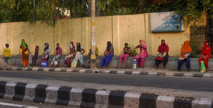 News In Photos (27 April 2020) | Photos Of Top News Today - Oneindia Gallery News In Photos (27 April 2020) | Photos Of Top News Today - Oneindia Gallery