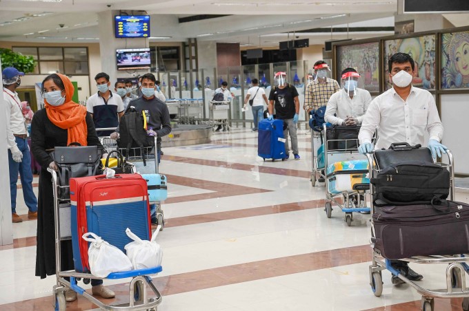 Indians Flying Back To India Under Vande Bharath Mission Indians Flying Back To India Under Vande Bharath Mission