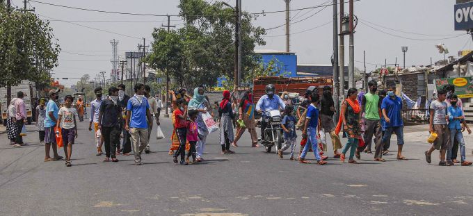 News In Photos (1 May 2020) | Photos Of Top News Today - Oneindia Gallery News In Photos (1 May 2020) | Photos Of Top News Today - Oneindia Gallery