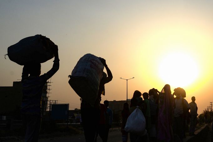 News In Photos (8 May 2020) | Photos Of Top News Today - Oneindia Gallery News In Photos (8 May 2020) | Photos Of Top News Today - Oneindia Gallery