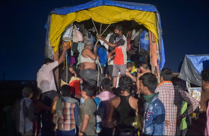 News In Photos (11 May 2020) | Photos Of Top News Today - Oneindia Gallery News In Photos (11 May 2020) | Photos Of Top News Today - Oneindia Gallery