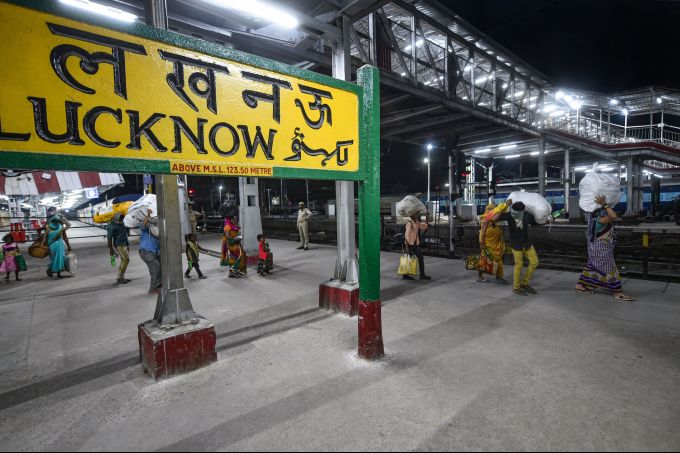 News In Photos (12 May 2020) | Photos Of Top News Today - Oneindia Gallery News In Photos (12 May 2020) | Photos Of Top News Today - Oneindia Gallery