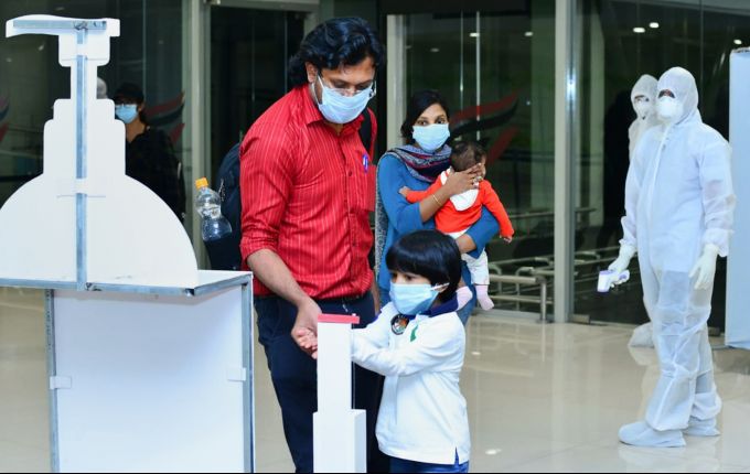News In Photos (12 May 2020) | Photos Of Top News Today - Oneindia Gallery News In Photos (12 May 2020) | Photos Of Top News Today - Oneindia Gallery