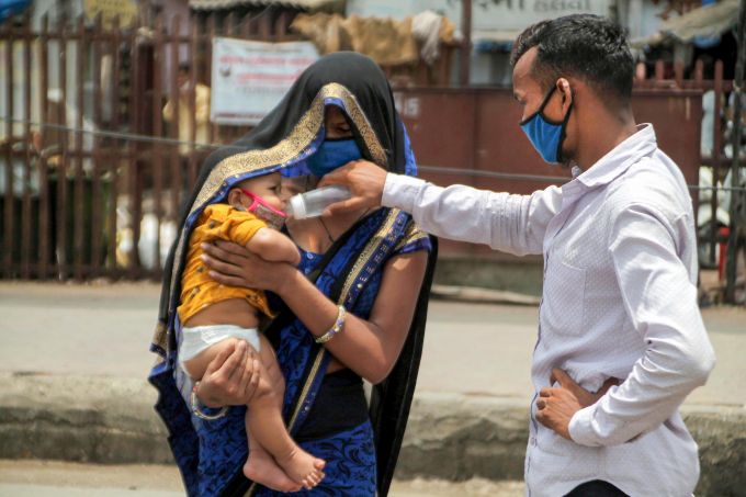 News In Photos (18 May 2020) | Photos Of Top News Today - Oneindia Gallery News In Photos (18 May 2020) | Photos Of Top News Today - Oneindia Gallery