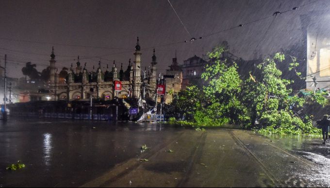 News In Photos (20 May 2020) | Photos Of Top News Today - Oneindia Gallery News In Photos (20 May 2020) | Photos Of Top News Today - Oneindia Gallery