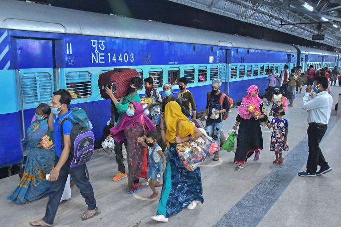 News In Photos (21 May 2020) | Photos Of Top News Today - Oneindia Gallery News In Photos (21 May 2020) | Photos Of Top News Today - Oneindia Gallery