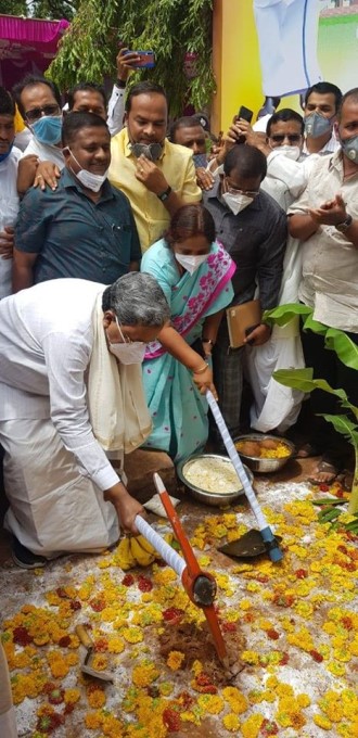 ಬಾದಾಮಿಯಲ್ಲಿ ರೂ.10 ಕೋಟಿ ವೆಚ್ಚದಲ್ಲಿ ಮಿನಿ ವಿಧಾನಸೌಧ ಭೂಮಿ ಪೂಜೆ ಬಾದಾಮಿಯಲ್ಲಿ ರೂ.10 ಕೋಟಿ ವೆಚ್ಚದಲ್ಲಿ ಮಿನಿ ವಿಧಾನಸೌಧ ಭೂಮಿ ಪೂಜೆ