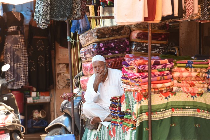Markets Reopen In New Delhi Markets Reopen In New Delhi