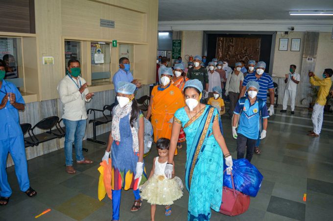 News In Photos (1 June 2020) | Photos Of Top News Today - Oneindia Gallery News In Photos (1 June 2020) | Photos Of Top News Today - Oneindia Gallery