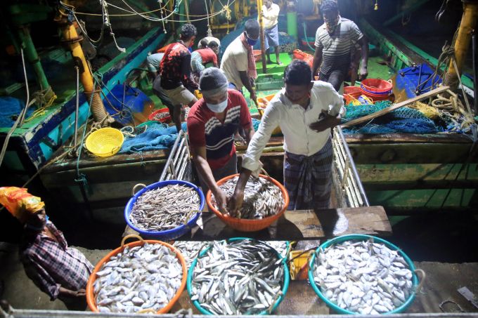 News In Photos (3 June 2020) | Photos Of Top News Today - Oneindia Gallery News In Photos (3 June 2020) | Photos Of Top News Today - Oneindia Gallery