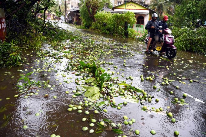 News In Photos (3 June 2020) | Photos Of Top News Today - Oneindia Gallery News In Photos (3 June 2020) | Photos Of Top News Today - Oneindia Gallery