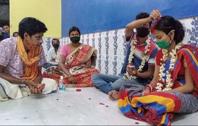 News In Photos (6 June 2020) | Photos Of Top News Today - Oneindia Gallery News In Photos (6 June 2020) | Photos Of Top News Today - Oneindia Gallery