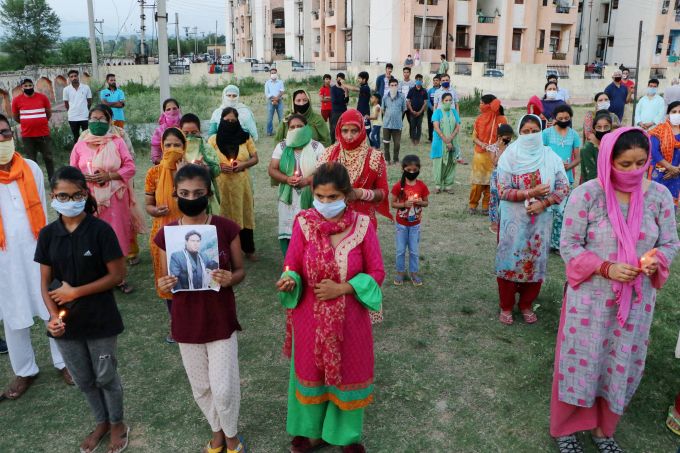 News In Photos (11 June 2020) | Photos Of Top News Today - Oneindia Gallery News In Photos (11 June 2020) | Photos Of Top News Today - Oneindia Gallery
