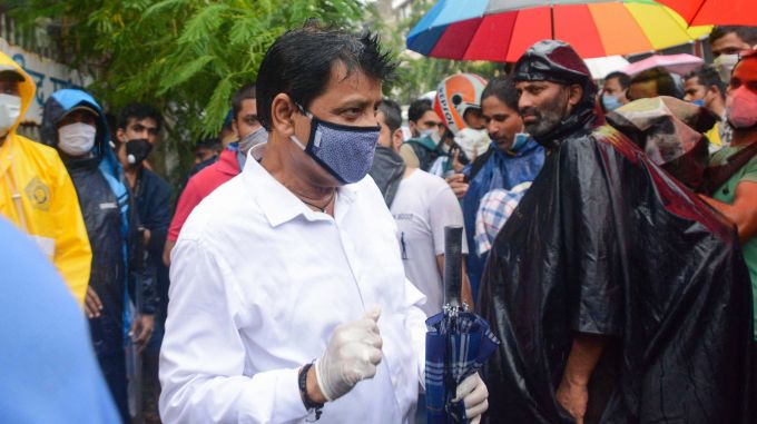 News In Photos (15 June 2020) | Photos Of Top News Today - Oneindia Gallery News In Photos (15 June 2020) | Photos Of Top News Today - Oneindia Gallery