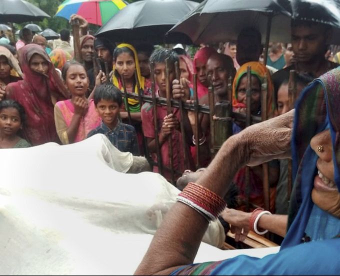 News In Photos (25 June 2020) | Photos Of Top News Today - Oneindia Gallery News In Photos (25 June 2020) | Photos Of Top News Today - Oneindia Gallery