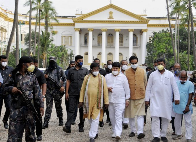 News In Photos (29 June 2020) | Photos Of Top News Today - Oneindia Gallery News In Photos (29 June 2020) | Photos Of Top News Today - Oneindia Gallery