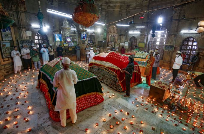 News In Photos (30 June 2020) | Photos Of Top News Today - Oneindia Gallery News In Photos (30 June 2020) | Photos Of Top News Today - Oneindia Gallery