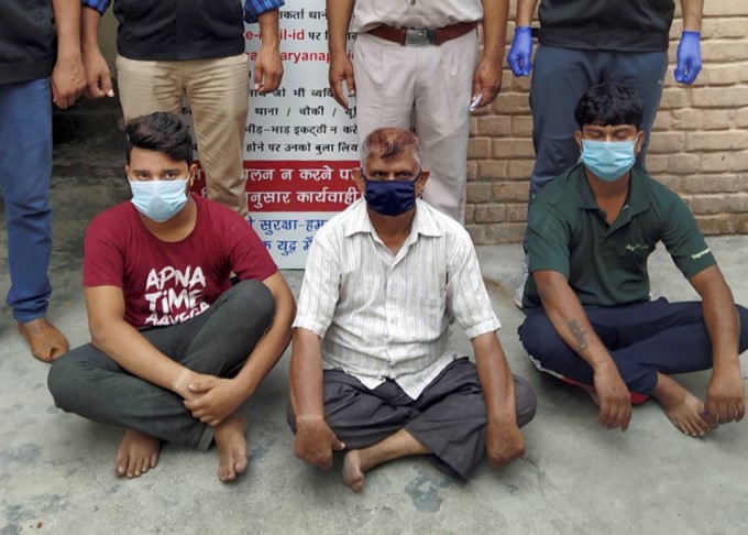 Police Arrests UP Gangstar Vikas Dubey Police Arrests UP Gangstar Vikas Dubey