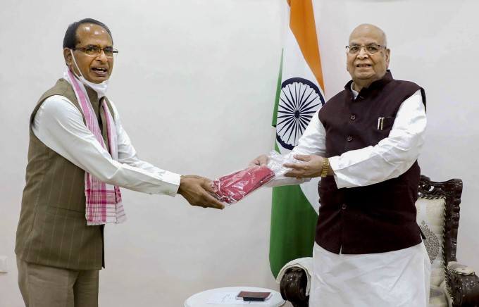 Madhya Pradesh Governor Lalji Tandon With Leaders Madhya Pradesh Governor Lalji Tandon With Leaders